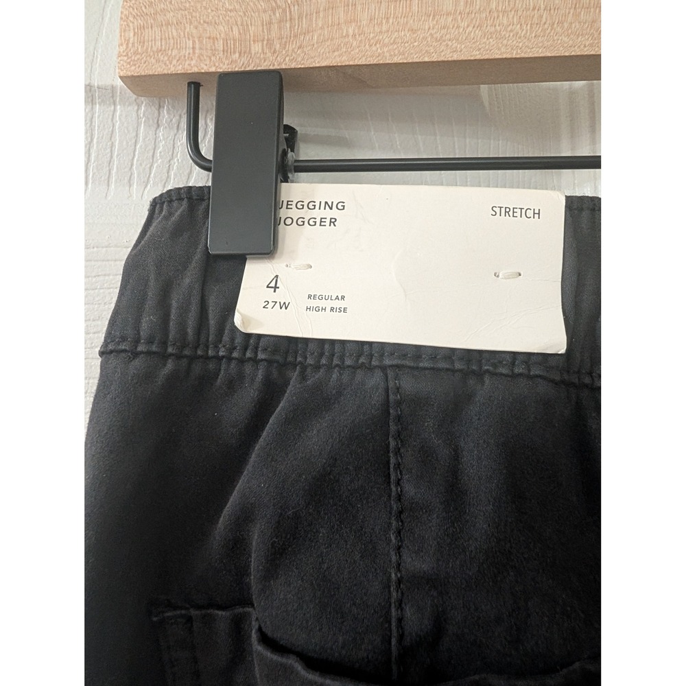 American Eagle, NWT, Size 4 Women's Stretch Jegging Jogger, Black, Utility - Picture 3 of 8